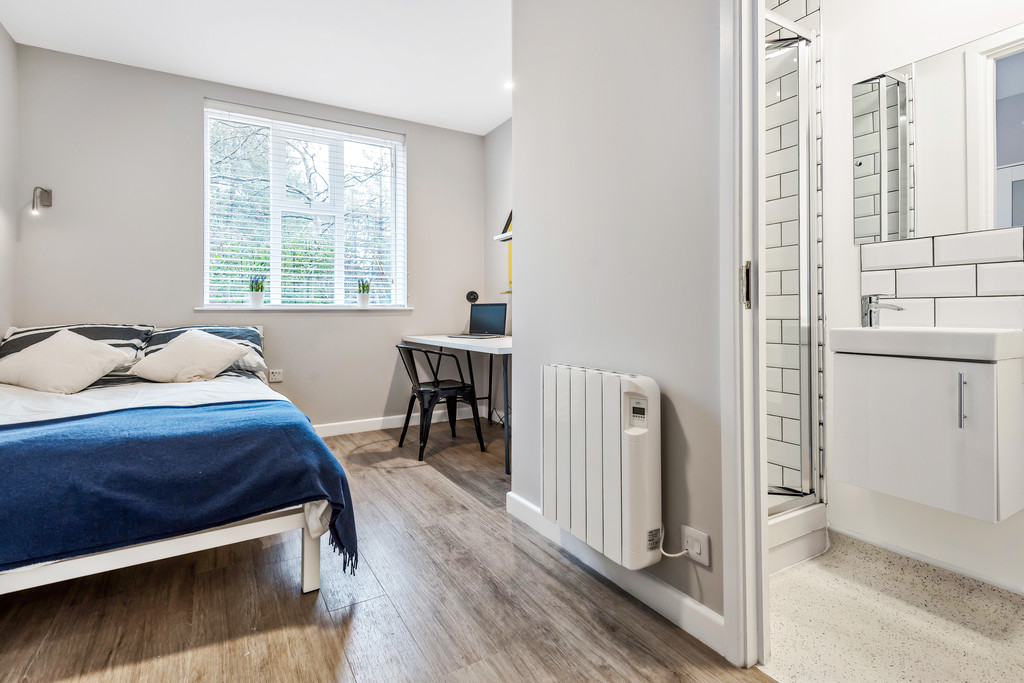 1 bed Flat Share for rent in Hampshire. From Martin & Co - Winchester