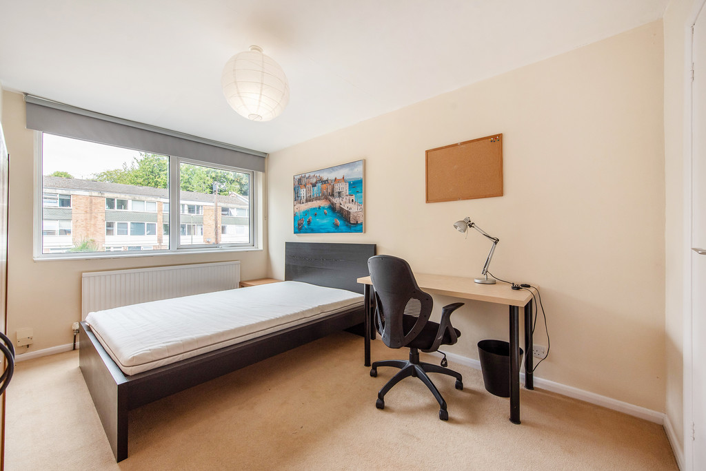 5 bed House Share for rent in Harestock. From Martin & Co - Winchester 5 bed House Share for rent in Harestock. From Martin & Co - Winchester