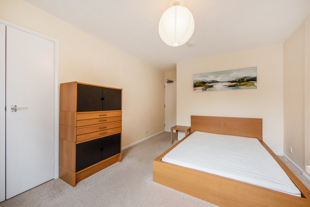 5 bed House Share for rent in Harestock. From Martin & Co - Winchester 5 bed House Share for rent in Harestock. From Martin & Co - Winchester