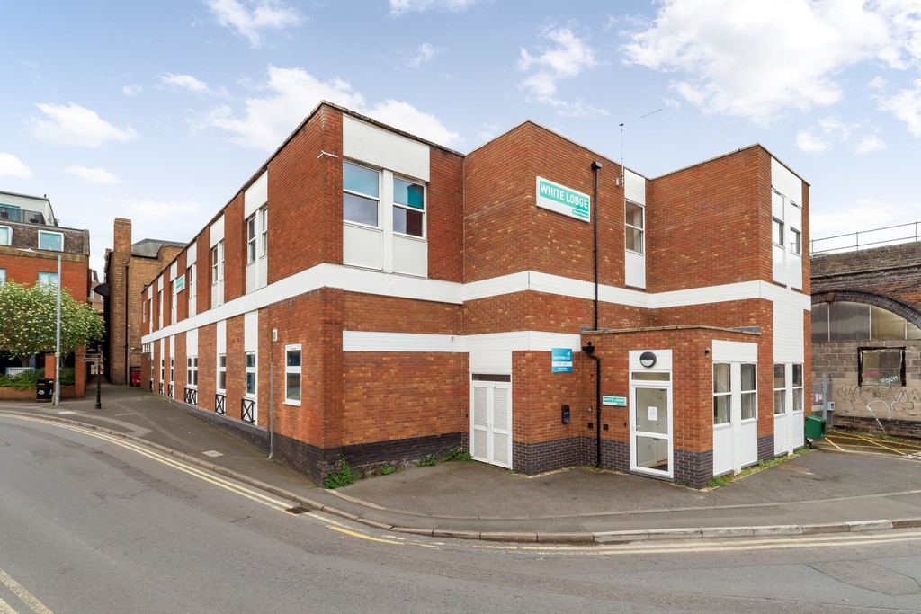 1 bed Apartment for rent in Worcestershire. From Martin & Co - Worcester
