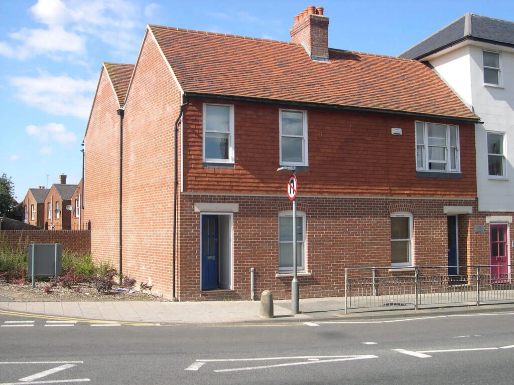 6 bed House Share for rent in Canterbury. From Martin & Co - Canterbury 6 bed House Share for rent in Canterbury. From Martin & Co - Canterbury