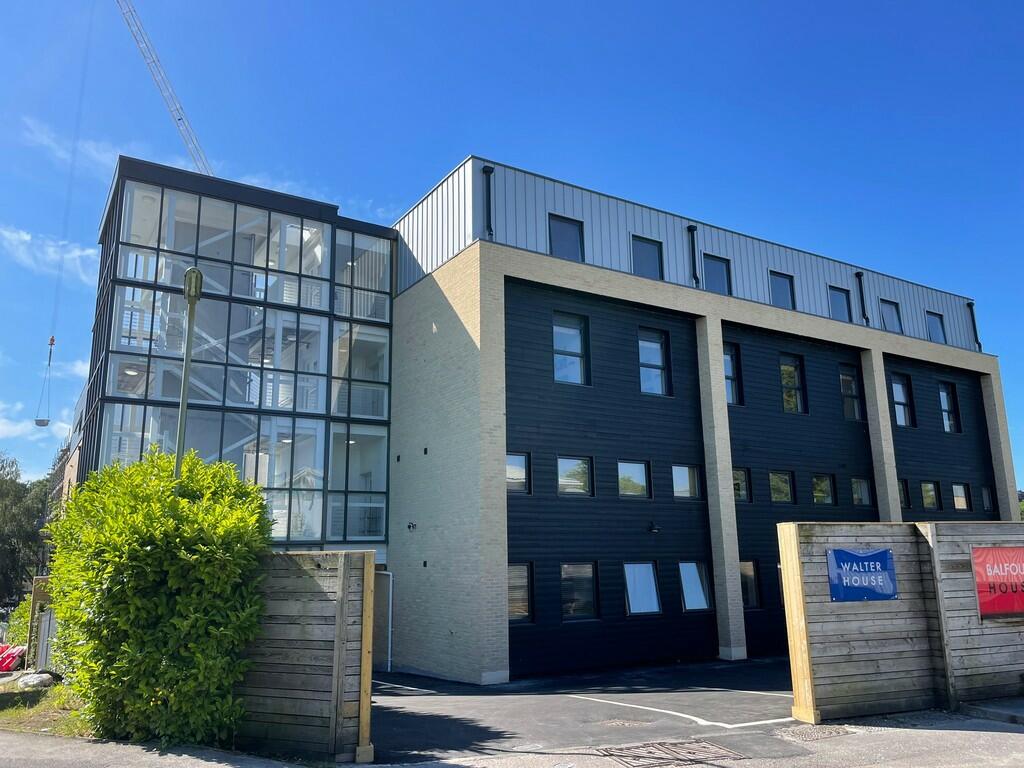 2 bed Apartment for rent in Winchester. From Martin & Co - Winchester