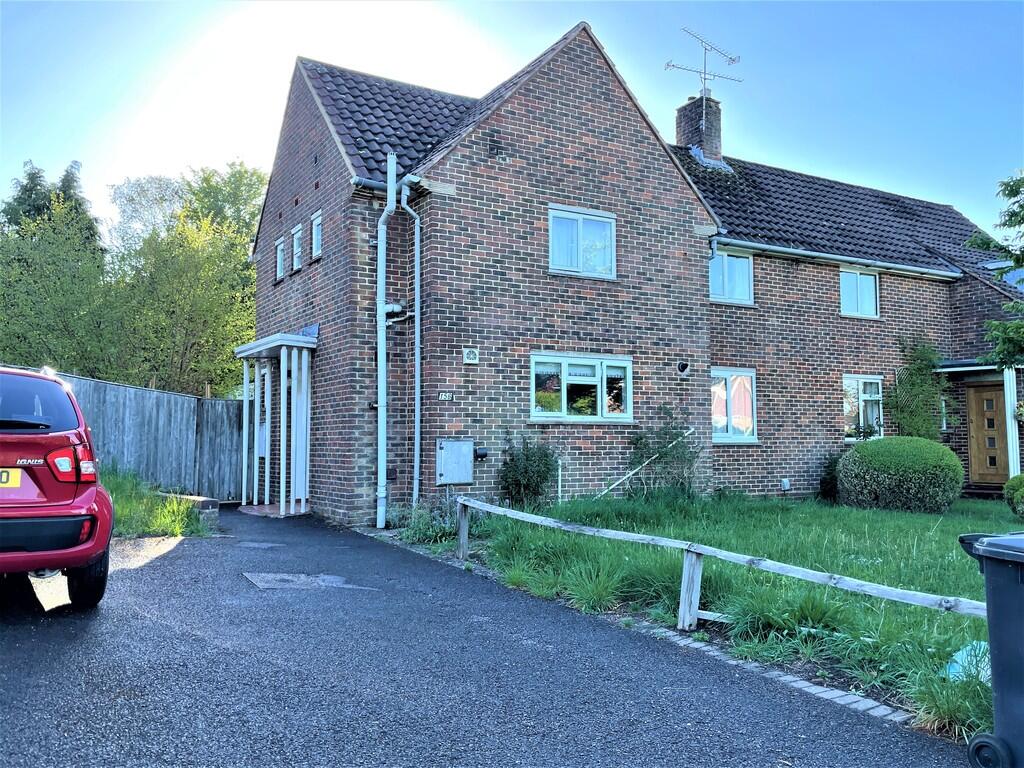 5 bed End of Terrace for rent in Winchester. From Martin & Co - Winchester
