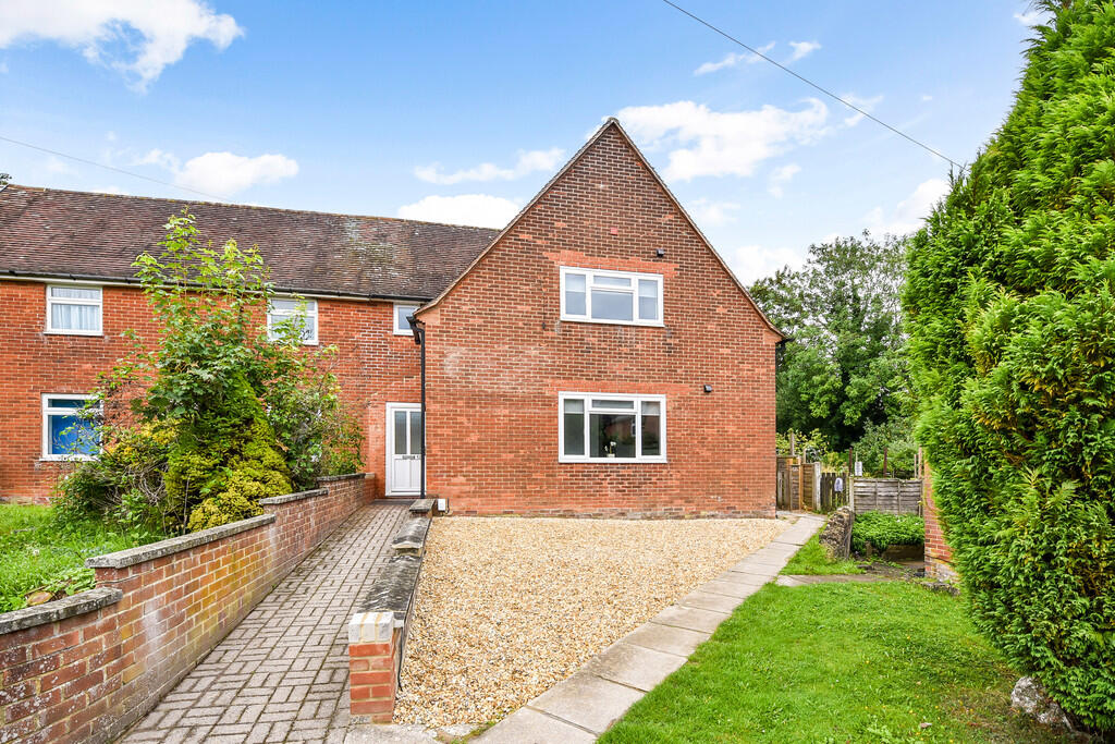 1 bed House Share for rent in Harestock. From Martin & Co - Winchester