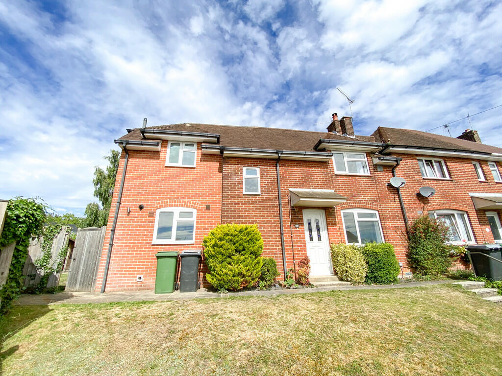 1 bed House Share for rent in Winchester. From Martin & Co - Winchester