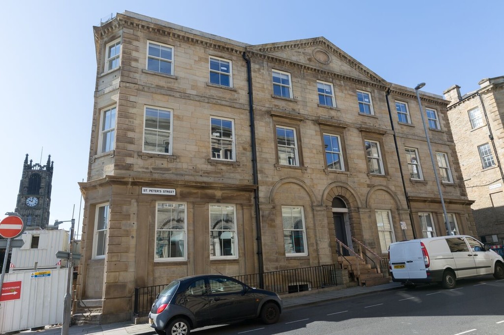 1 bed Studio for rent in Huddersfield. From Martin & Co - Huddersfield 1 bed Studio for rent in Huddersfield. From Martin & Co - Huddersfield