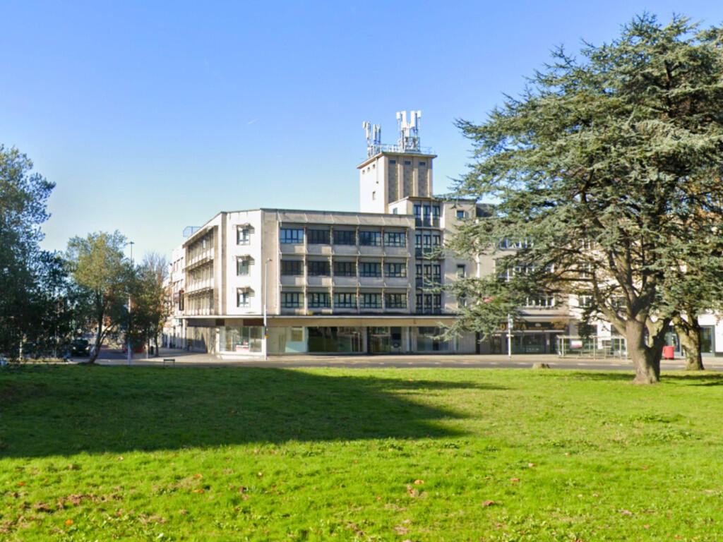 2 bed 1st Floor Flat for rent in Plymouth. From Martin & Co - Plymouth 2 bed 1st Floor Flat for rent in Plymouth. From Martin & Co - Plymouth