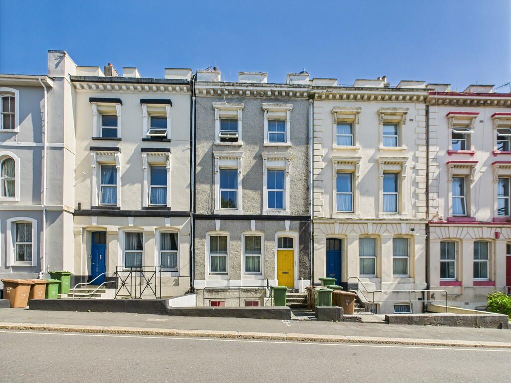 2 bed 1st Floor Flat for rent in Plymouth. From Martin & Co - Plymouth 2 bed 1st Floor Flat for rent in Plymouth. From Martin & Co - Plymouth