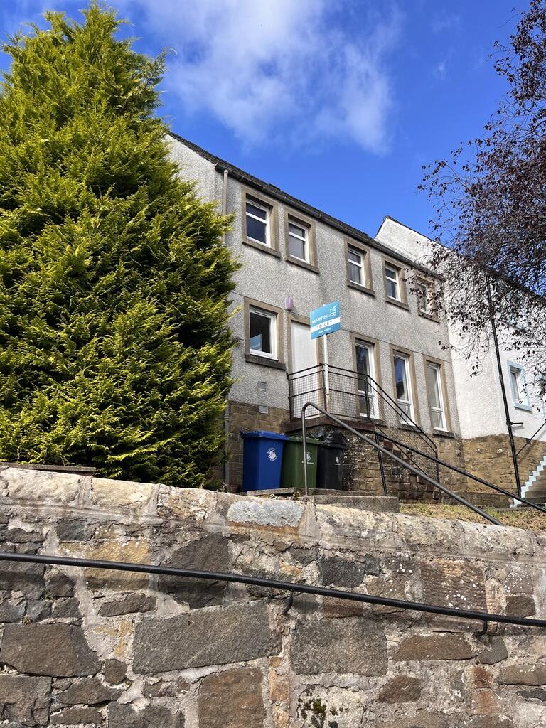 4 bed Flat Share for rent in Stirling. From Martin & Co - Stirling