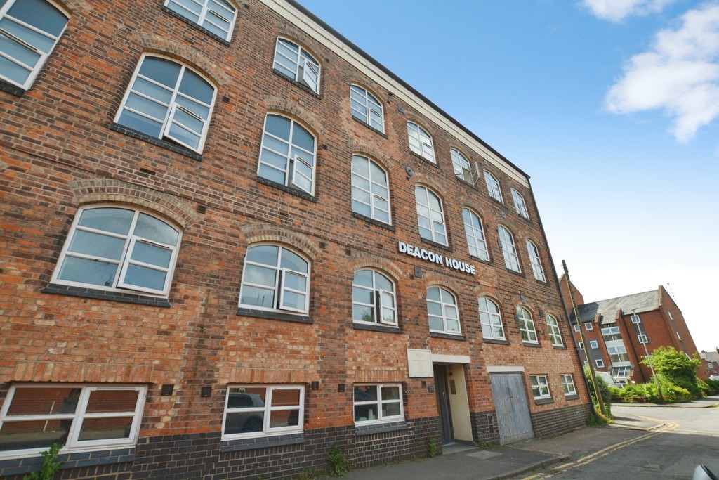 1 bed Flat Share for rent in Leicestershire. From Martin & Co - Leicester West
